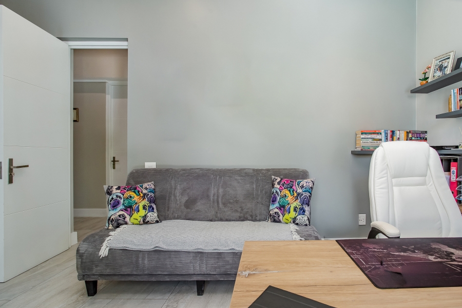 4 Bedroom Property for Sale in Pearl Valley at Val de Vie Western Cape